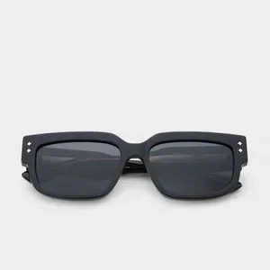 Gucci | Accessories | Nwt Gucci Gg218s 01 Black Sunglasses  display picture 3